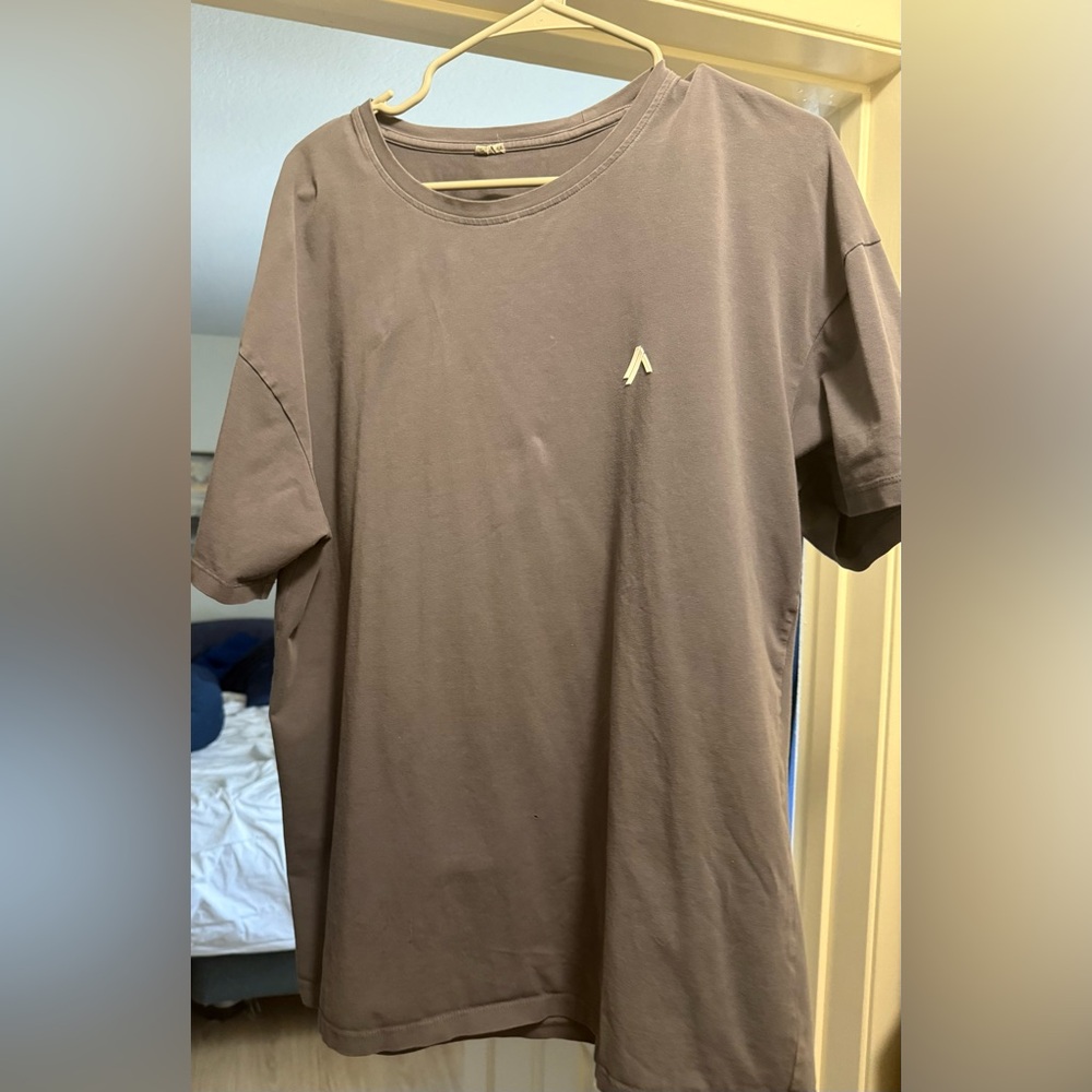 Alphalete T-Shirt (Medium)